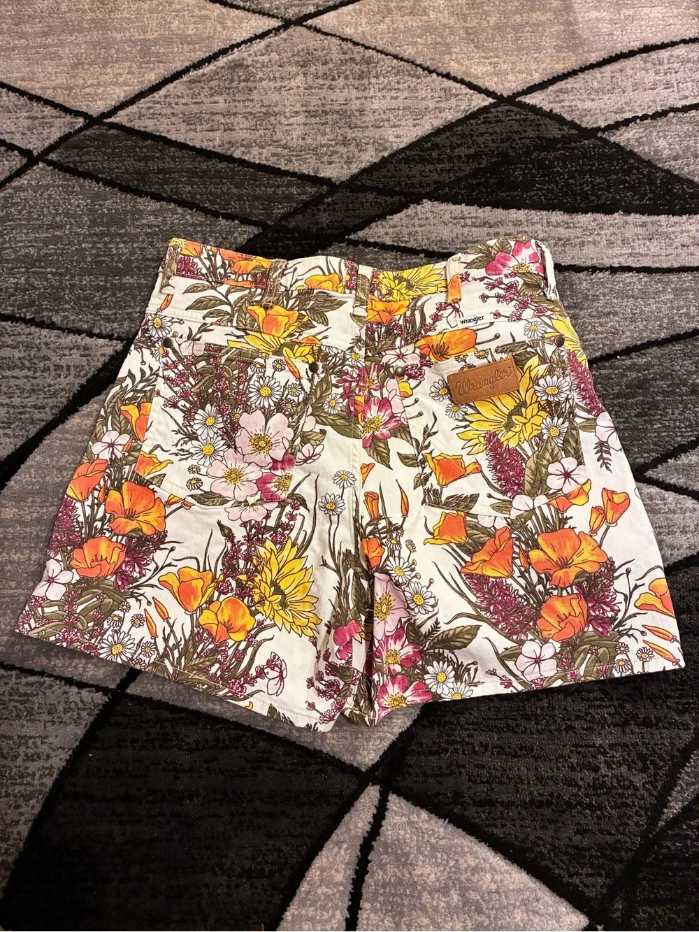 Wrangler White Floral High-Waist Shorts with Orange & Yellow Blooms